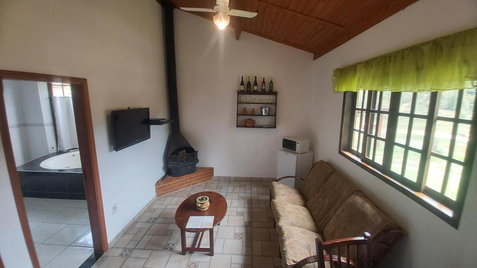 Refugio Inn 2*